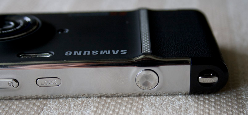 Illustration for article titled Samsung Memoir 8-Megapixel Cameraphone Lightning Review